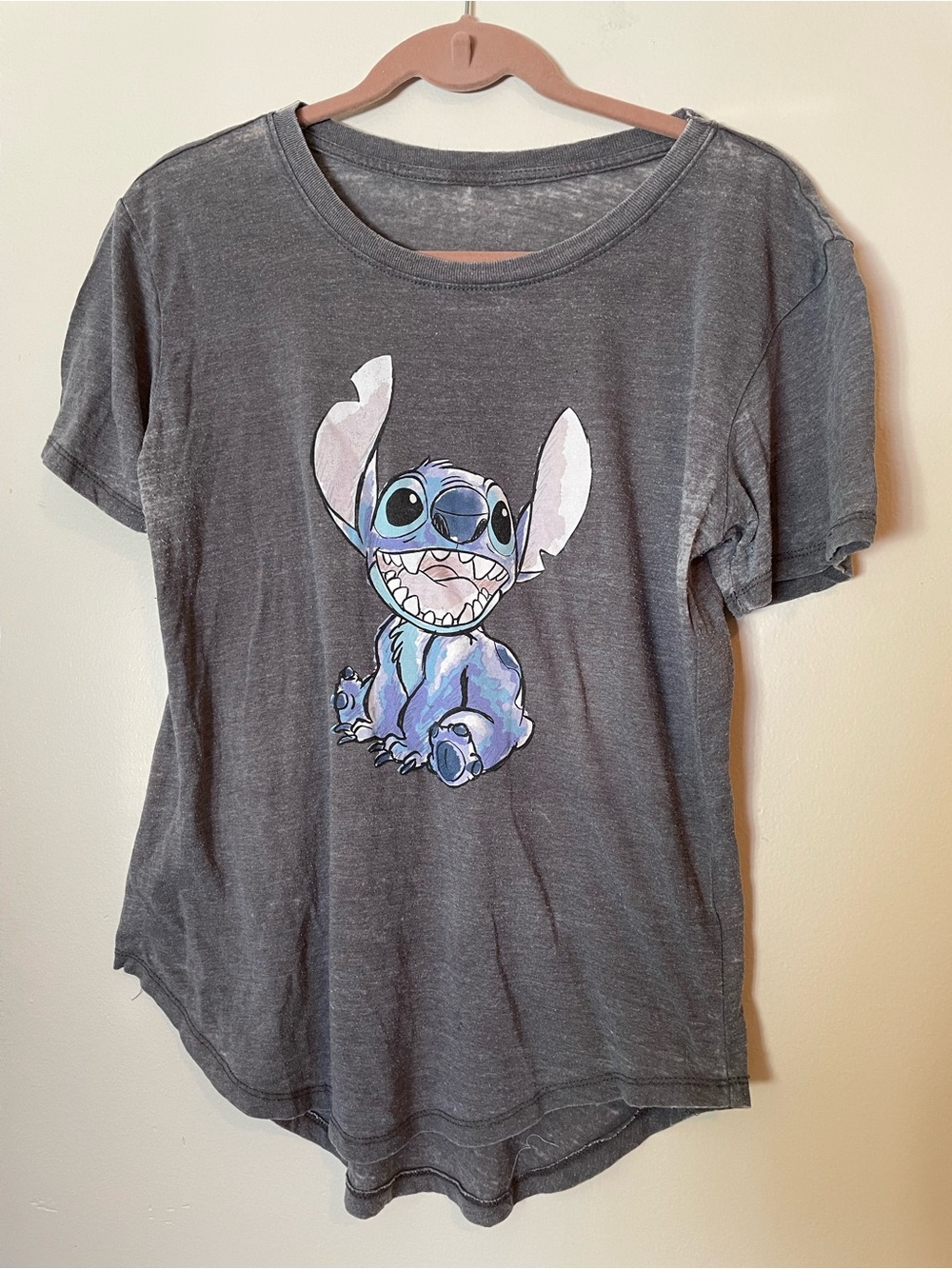 Disney Lilo & Stitch High-Low Graphic Tee